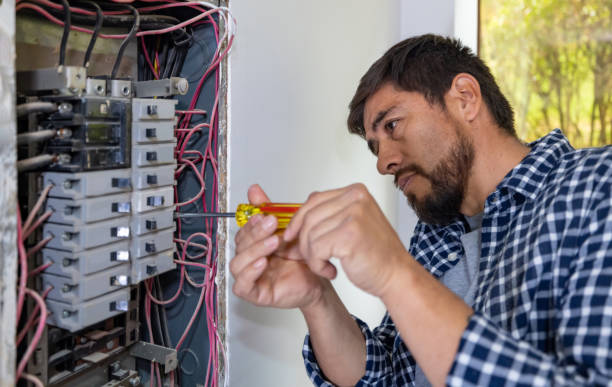 Best Affordable Emergency Electrician  in Fort Deposit, AL